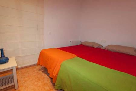 Ferienwohnung Bonito Y Acoger, A 50 Metros Del Mar Con Wifi Calafell Exterior foto